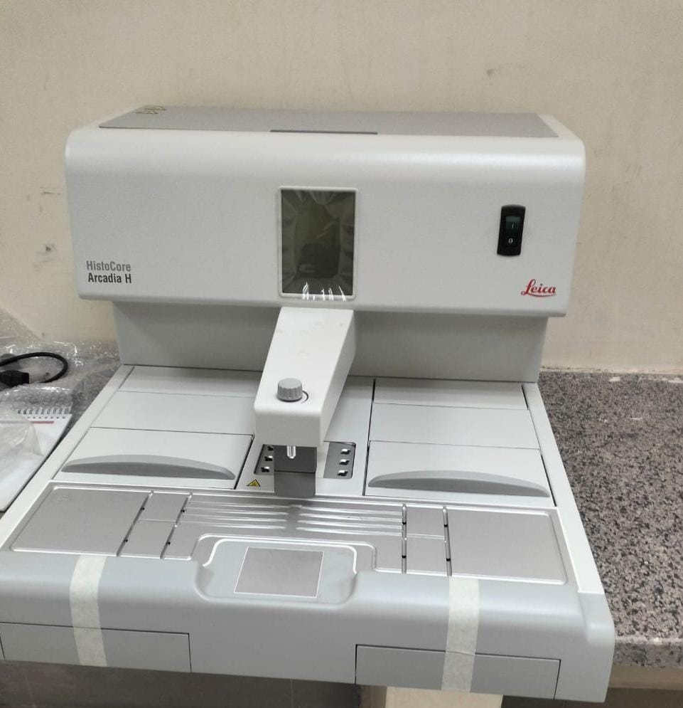 Tissue embedding system